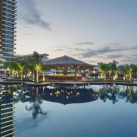 Grand Sapphire & Casino * Trikomo